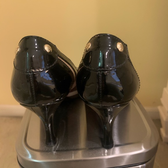 Burberry Heels Size 38 - Picture 4 of 8